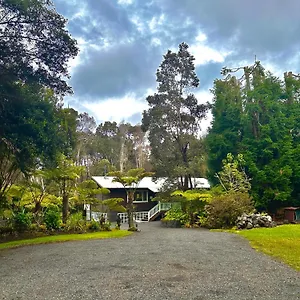 Holiday home Hideaway Cabin As Seen On Hgtv, Volcano