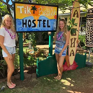 Tiki Beach Hostel-At The Beach In Lahaina Lahaina