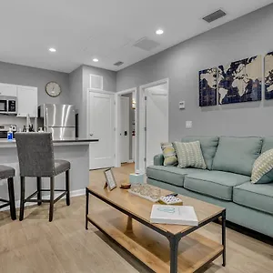 https://new-1-1-loft-minutes-from-heart-of-tampa-unit-c.hotelstampa.org