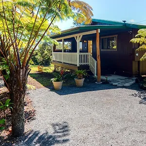 Apartment Fern Island Escape With Rainforest View!, Volcano